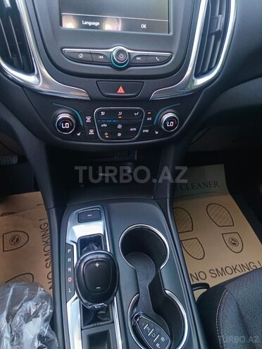 Chevrolet Equinox-5