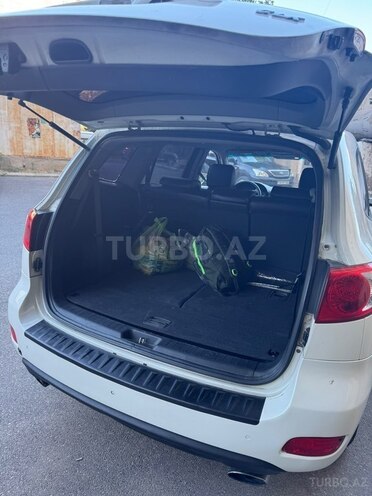 Hyundai Santa Fe-5