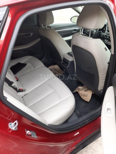 Hyundai Sonata-6