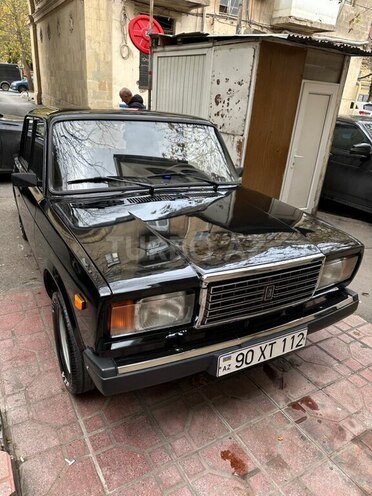 LADA (VAZ) 2107-1