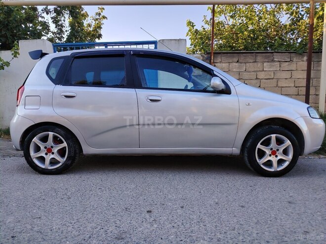 Chevrolet Aveo-6