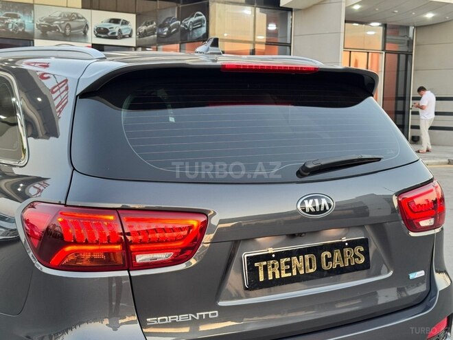 Kia Sorento-15