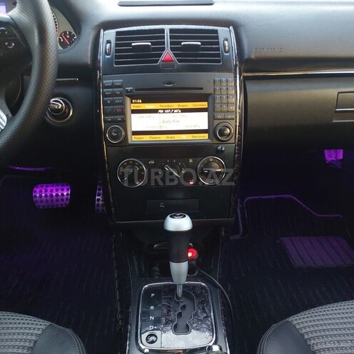 Mercedes B 170-10
