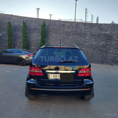 Mercedes B 170-6