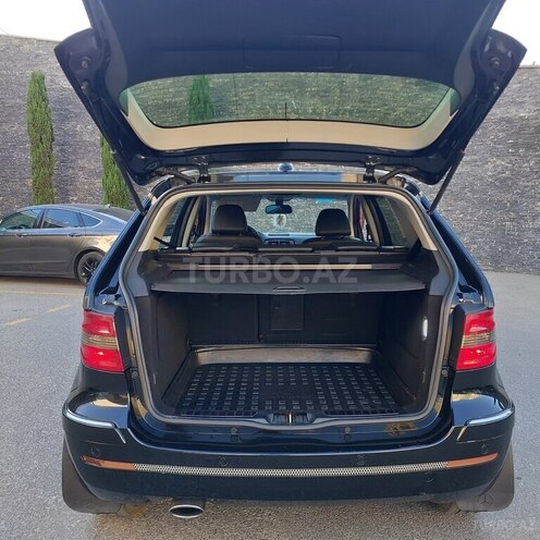 Mercedes B 170-17