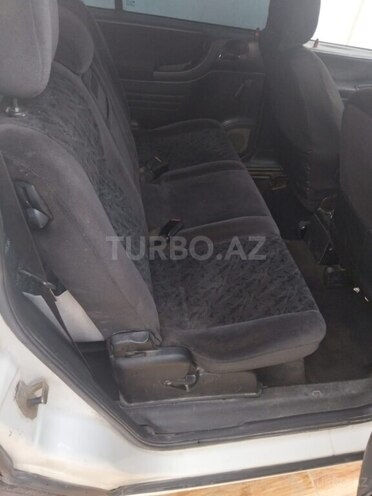 Opel Zafira-5