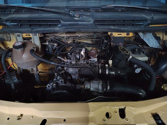 Ford Transit-6