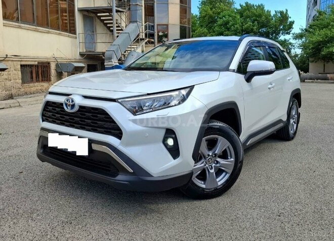 Toyota RAV4-9