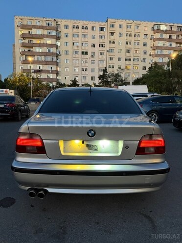 BMW 530-6