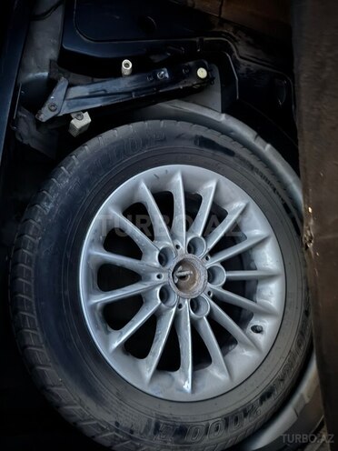 BMW 530-9