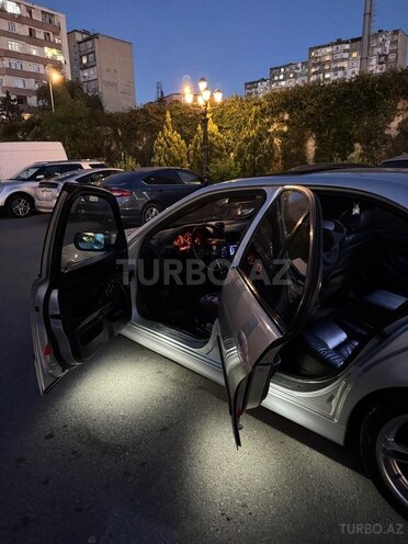 BMW 530-13
