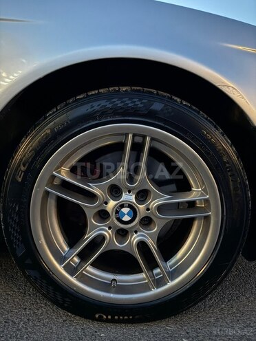 BMW 530-10