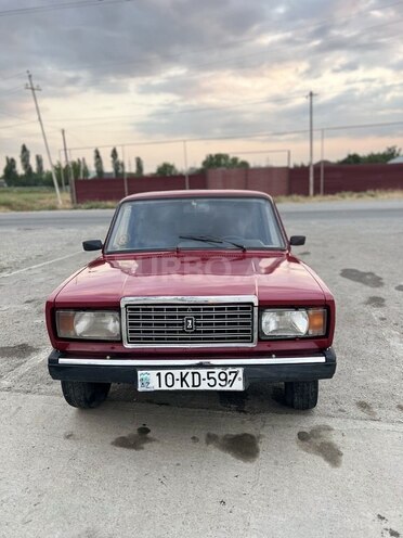 LADA (VAZ) 2107-1