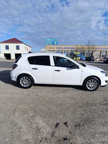 Opel Astra-3