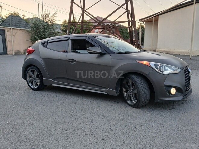 Hyundai Veloster-5