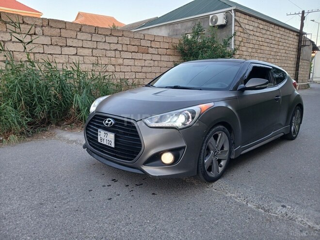 Hyundai Veloster-10