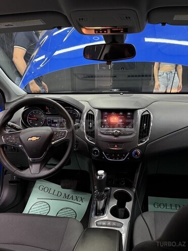 Chevrolet Cruze-2