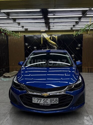 Chevrolet Cruze-1