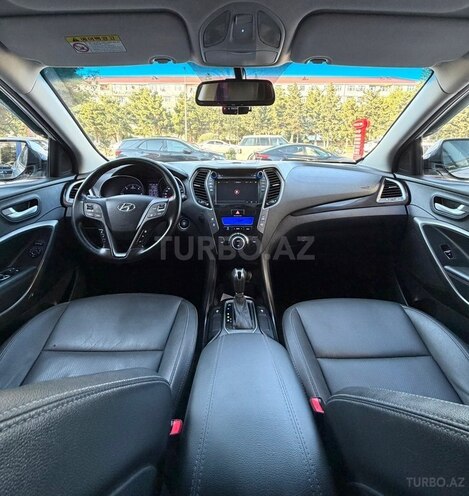 Hyundai Santa Fe-9
