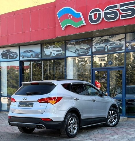 Hyundai Santa Fe-13