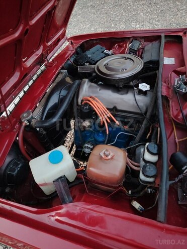 LADA (VAZ) 2107-4