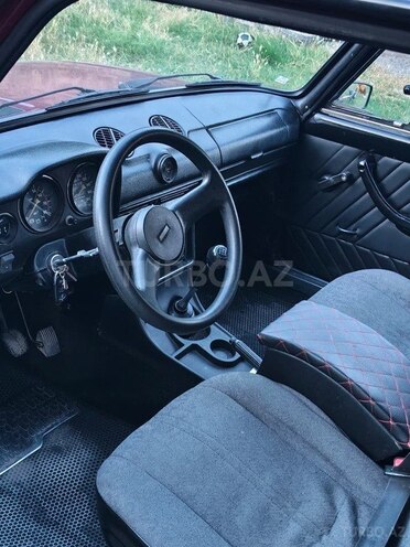 LADA (VAZ) 2106-5