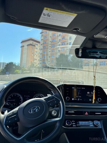 Hyundai Sonata-8
