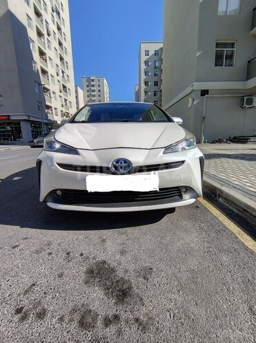 Toyota Prius-1