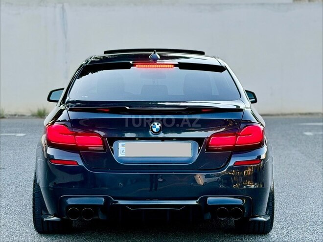 BMW 528-9