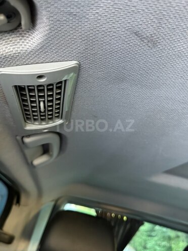 Mercedes Vito 115 CDI-11
