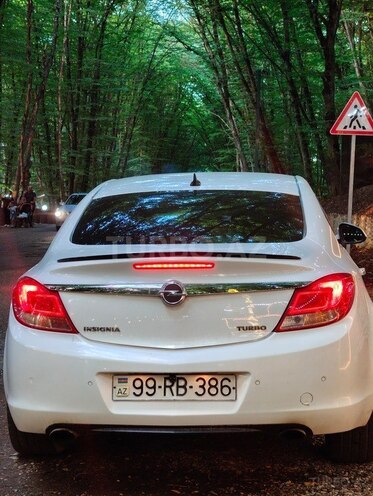 Opel Insignia-7