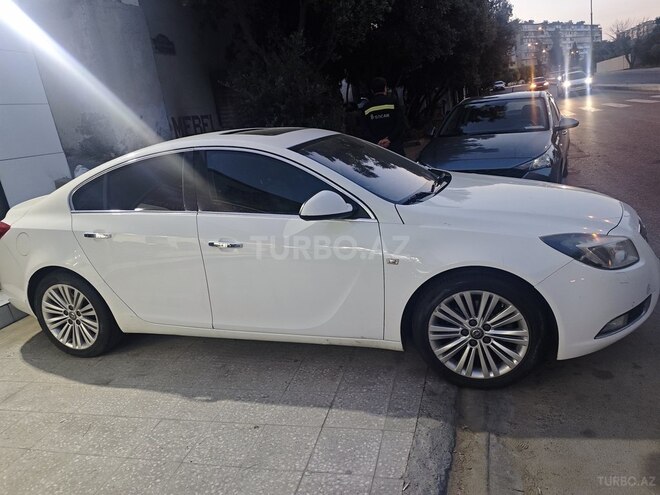 Opel Insignia-13