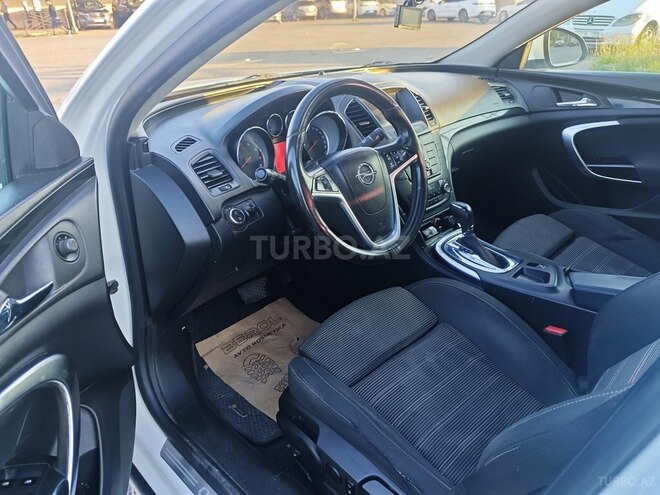 Opel Insignia-11