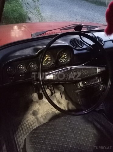 LADA (VAZ) 21011-2