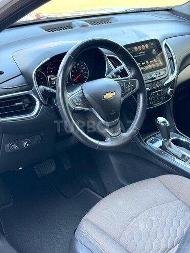 Chevrolet Equinox-7