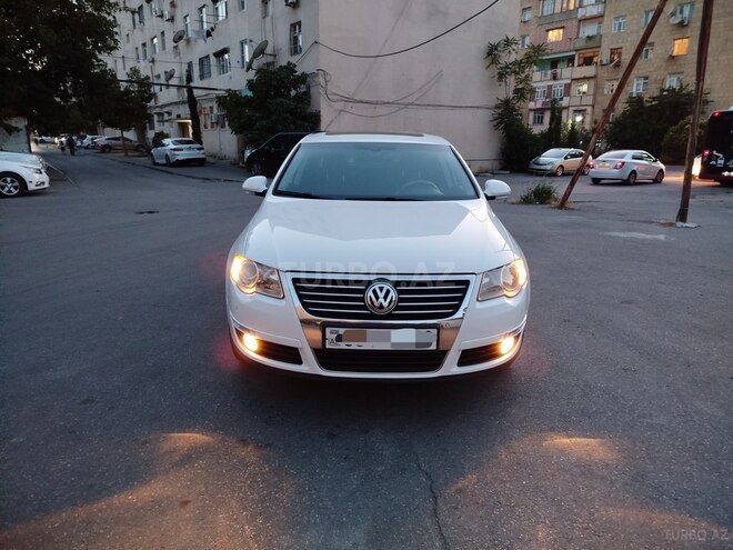 Volkswagen Passat-1
