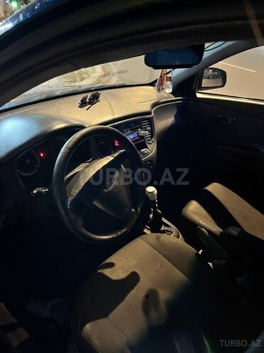 Kia Rio-6