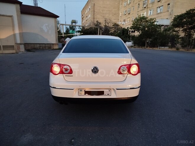 Volkswagen Passat-2