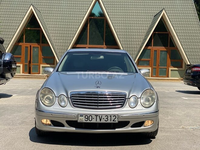 Mercedes E 320-2