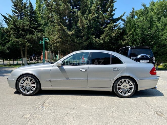 Mercedes E 320-3