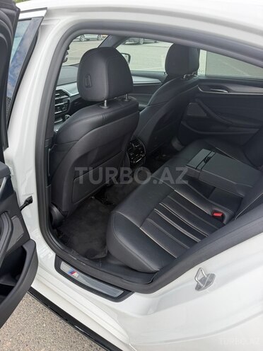 BMW 530-14