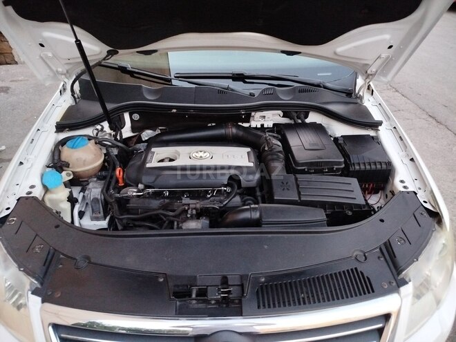 Volkswagen Passat-18