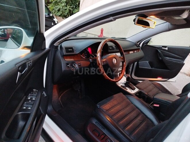 Volkswagen Passat-16