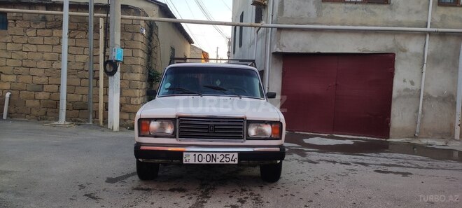 LADA (VAZ) 2107-1