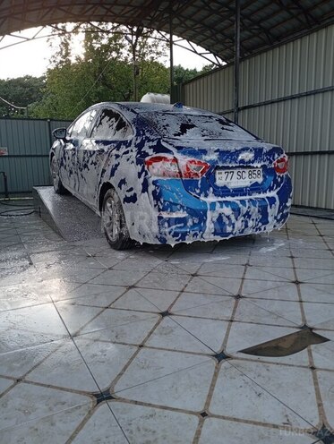 Chevrolet Cruze-9