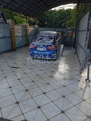 Chevrolet Cruze-10