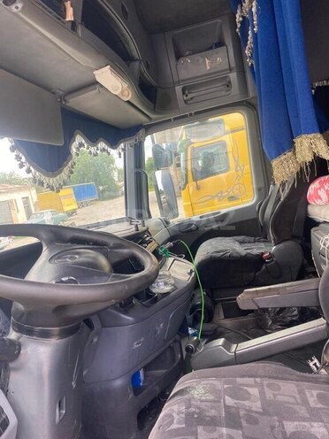 Mercedes Actros 1844-11
