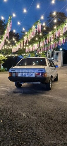 LADA (VAZ) 21099-2