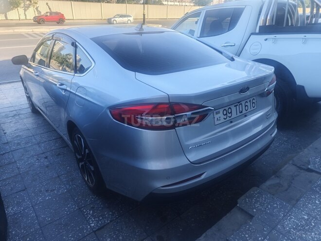 Ford Fusion (North America)-5