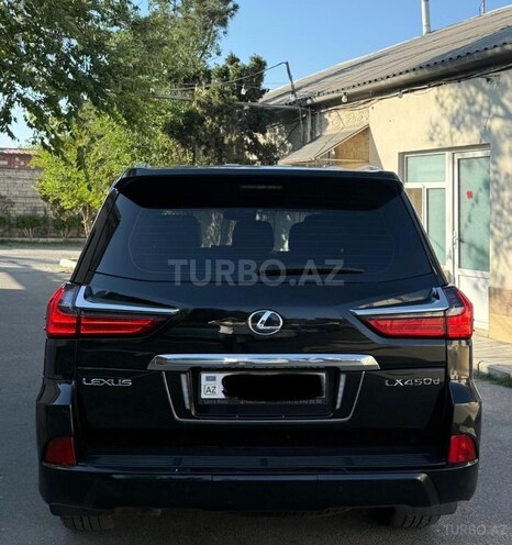 Lexus LX 450d-5